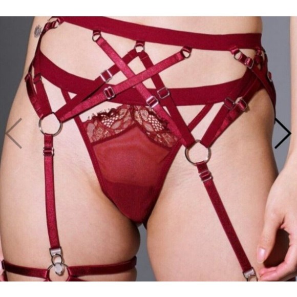 Thistle and Spire Red Garter Belt Women's Medium Ruby Crossed Strappy Lingerie - Picture 1 of 7